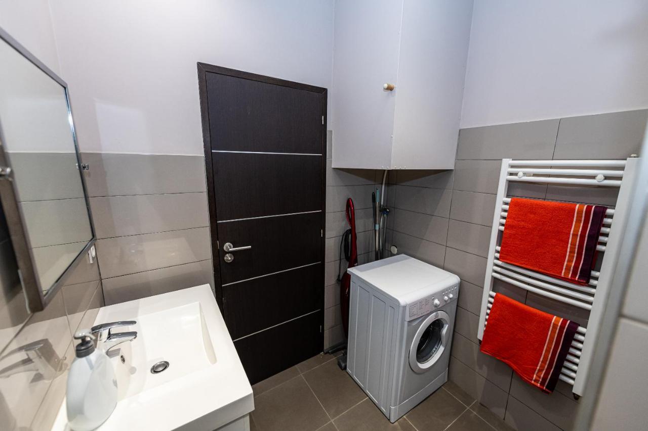 Théa : Studio avec parking privé - Actif+ Location- Marseille Extérieur photo
